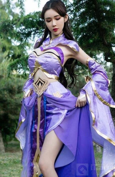 王者荣耀露娜紫霞仙子COS 最美小姐姐在这